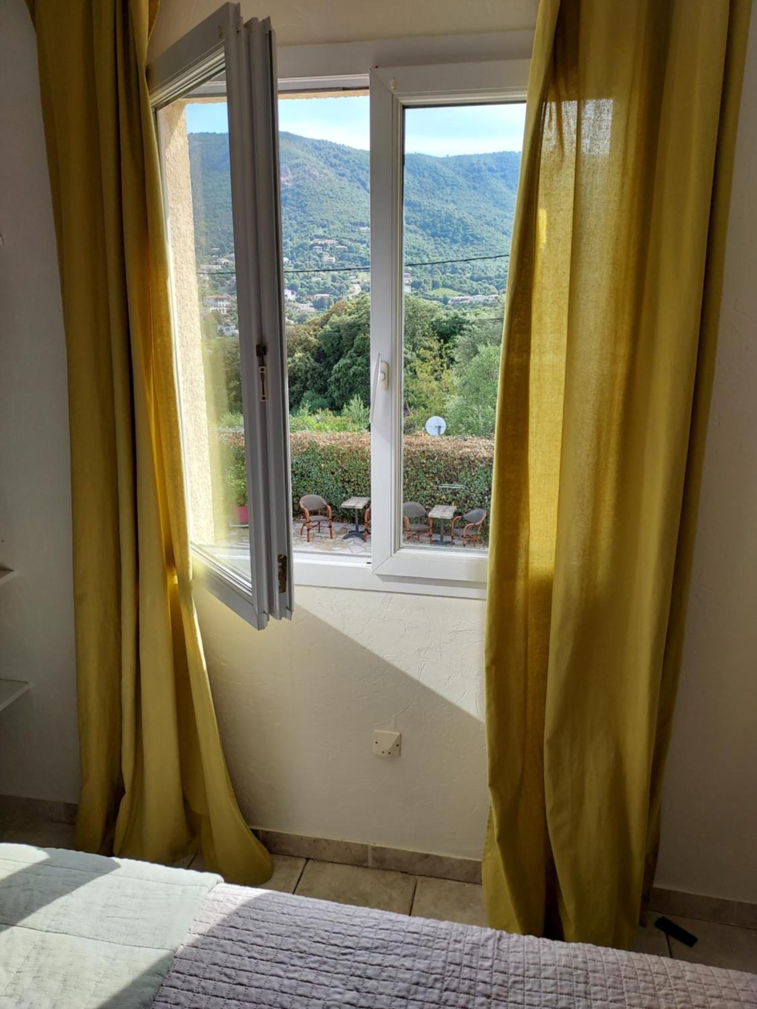 Veronique Bed & Breakfast Appietto Екстериор снимка